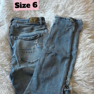 American Eagle ripped skinny jeans